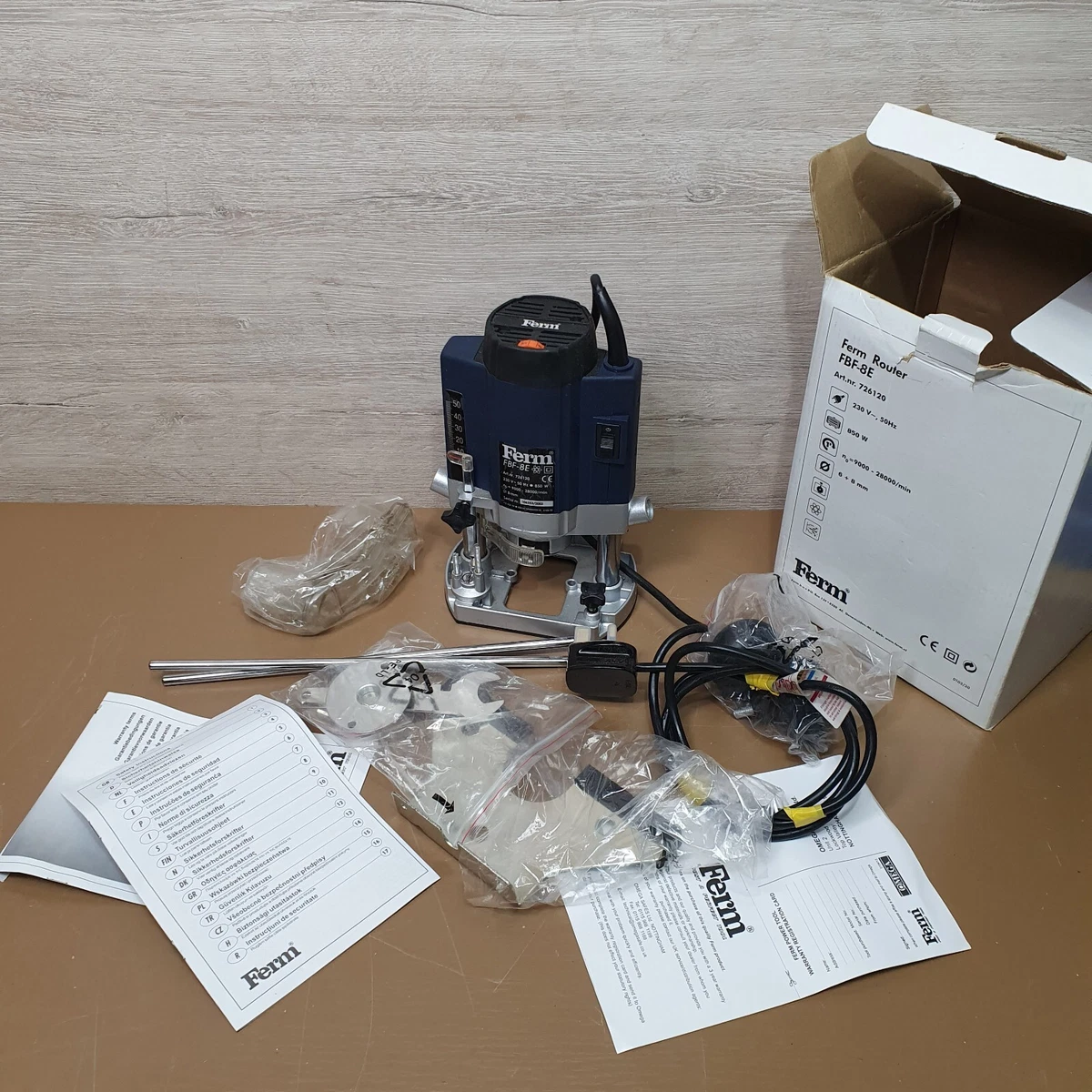 Image of Ferm FBF-8E router Best Buy