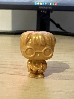 NEW 2024 Golden Harry Potter Funko Pop kinder Joy VT401 K *SUPER RARE*