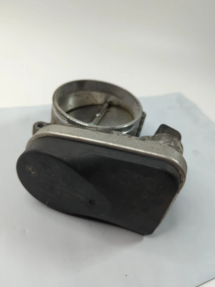 04 05 06 Bmw 545i 645ci - Cuerpo del acelerador - 4,4 L - N62 Foto 4 de 4