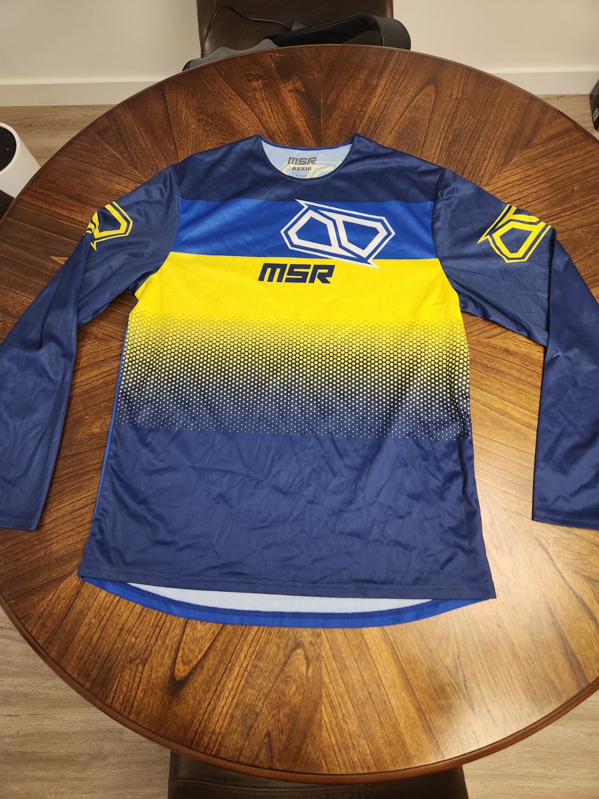 Msr Axxis mens medium long sleeve shirt 100% polyester