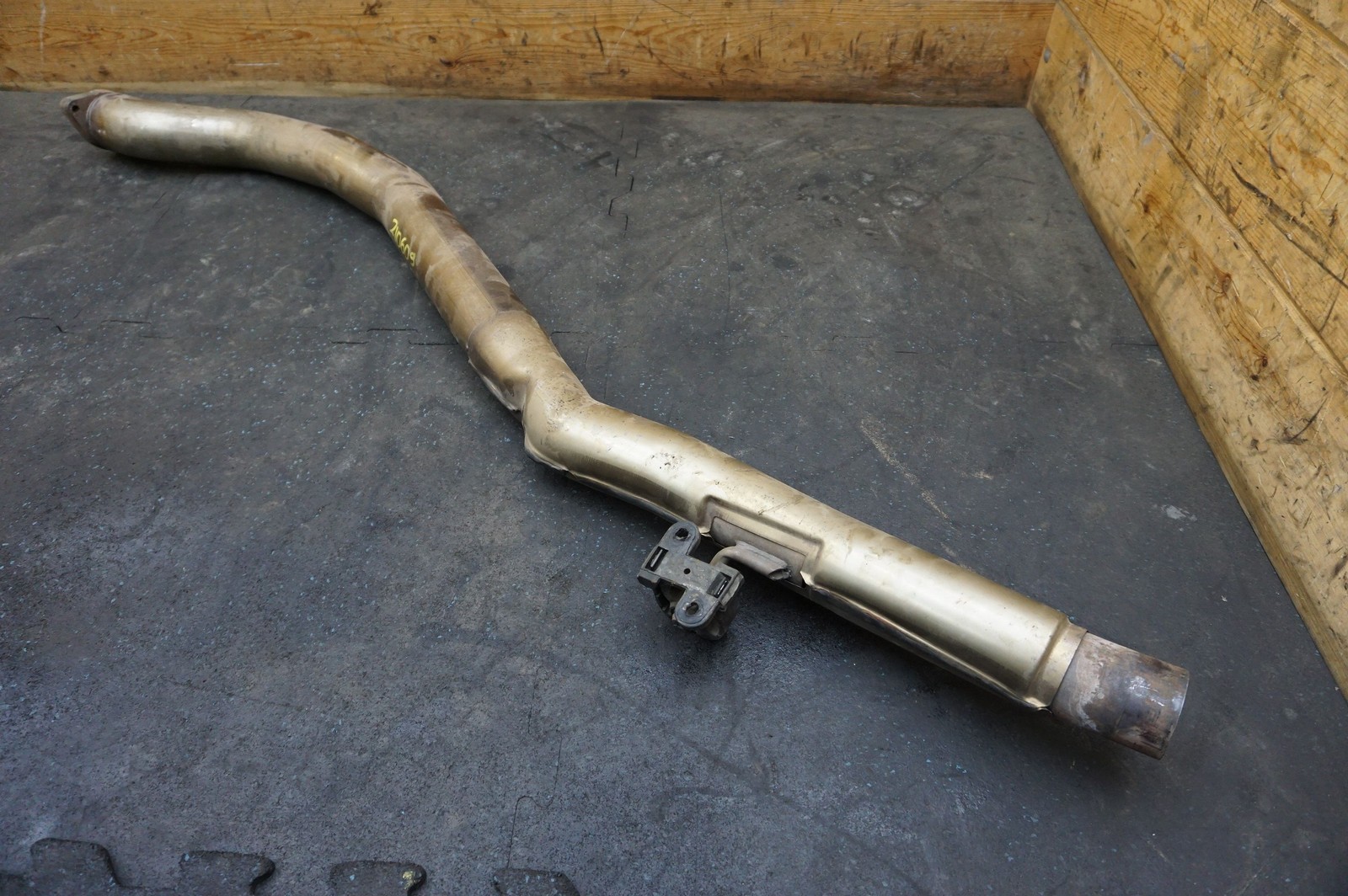 Rear Left Exhaust Extension Muffler Pipe 197731 Ferrari 612 Scaglietti Sessanta