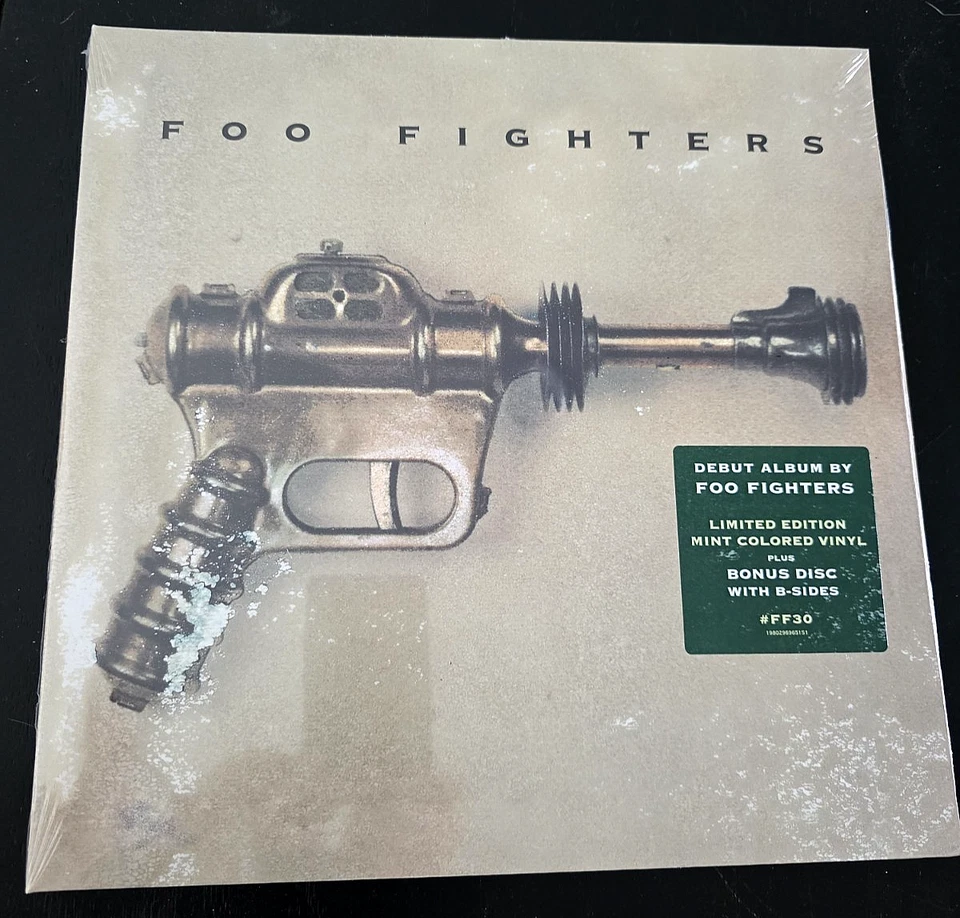 Foo Fighters Self Titled Indie-Exclusive MINT Vinyl 2xLP NEW Limited Bonus Disc Foto 2 de 4
