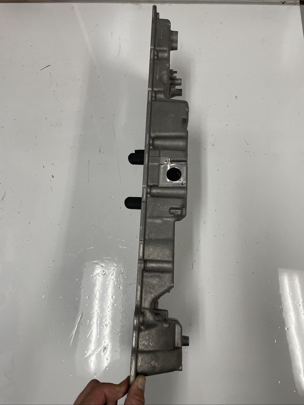 2016 Rolls Royce Wraith V12 OEM LH Left Engine Cylinder Head Valve Cover Ghost