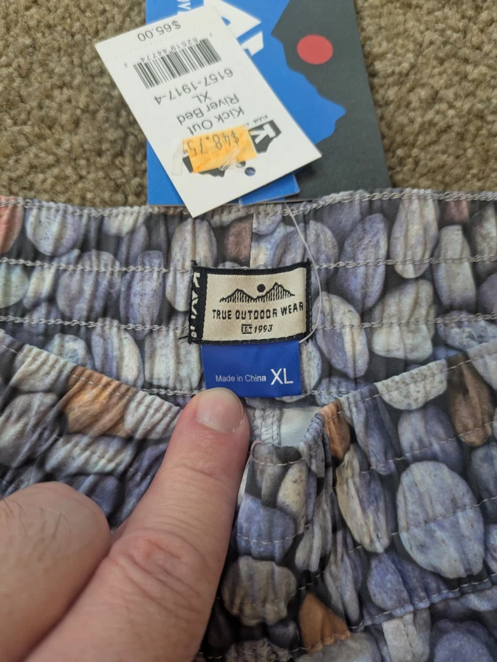 Pantalones cortos Kavu para mujer XL estampado de cama Kick Out River  Foto 4 de 4