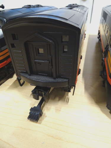 SOUTHERN PACIFIC F-3 ABA DIESEL ENGINE SET RAILKING MTH 30-2994-1 / FEDEX FS - Picture 5 of 23