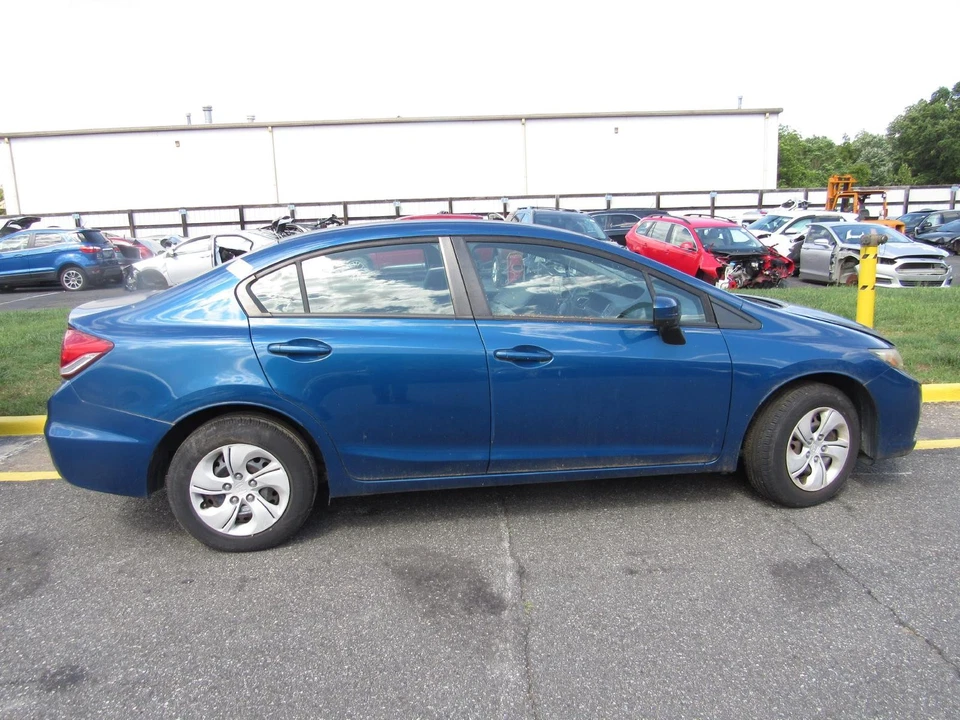 Honda Civic 2014 cabina caja de fusibles Foto 4 de 4