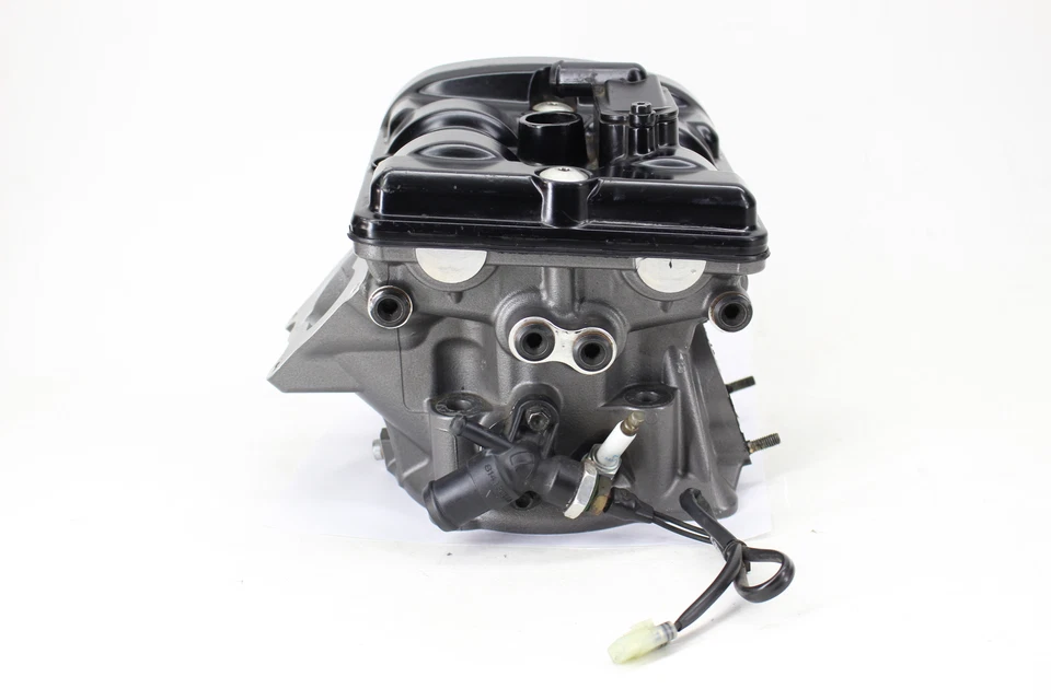 2012 DUCATI DIAVEL ENGINE TOP END CYLINDER HEAD VERTICAL 30123362A Foto 3 de 4