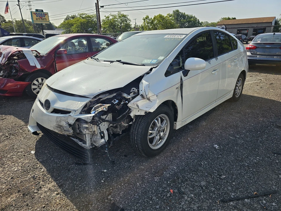 Regulador de janela dianteiro esquerdo usado serve para frente: 2010 Toyota Prius vitória elétrica - Imagem 3 de 4