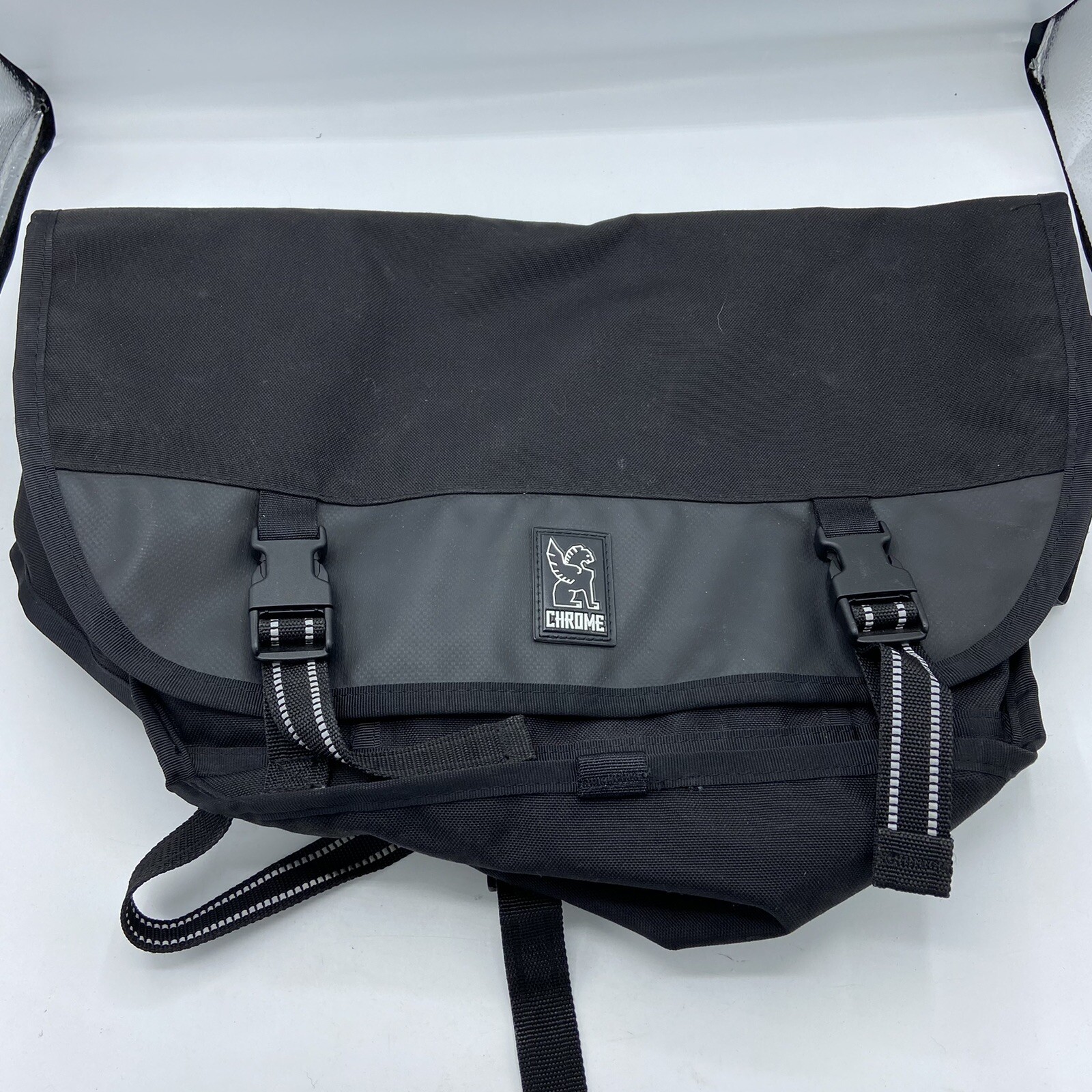 Chrome Industries CitIzen Black Mens Messenger Bag Sl… Gem