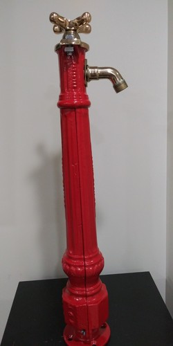Vintage Cast Iron Total Eclipse (Garden, Yard, Fire)Free Standing Hydrant "RARE" - Picture 2 of 9