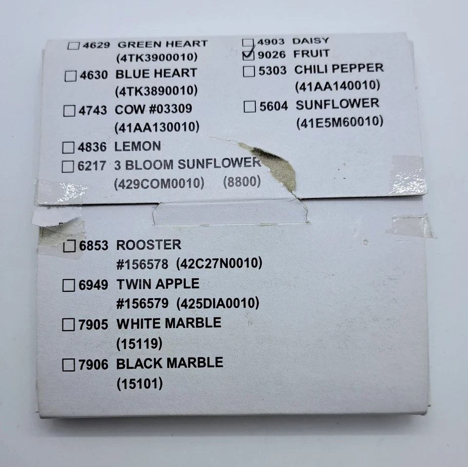 24 винтажные оловянные фруктовые настенные плитки 4 1/4 дюйма с монтажными квадратами в оригинальной коробке - Изображение 4 из 4