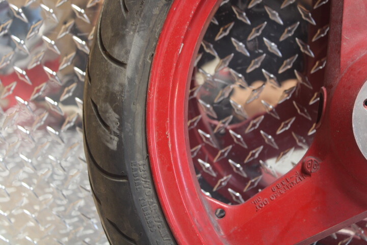 2000 Kawasaki Ninja ZX12R ZX1200A OEM FRONT WHEEL RIM W TIRE 41073