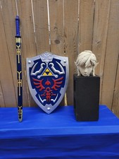 LEGEND OF ZELDA, LINKS MASTER SWORD HYLIAN SHIELD FULL SIZE W/ 3D PRINTED LINK
