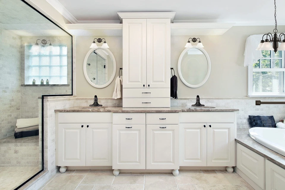 Accesorios de baño Design House 539239 Millbridge, anillo de toalla, bronce frotado con aceite Foto 3 de 4