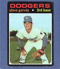 1971 Topps Baseball ~ Steve Garvey Rookie~ Card #341 ~ EX/EX+ centered. rookie card picture