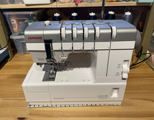 JANOME Top Cover Stitch CoverPro 3000CPX PROFESSIONAL +Extras makelloser Zustand