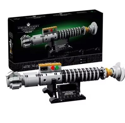Star Wars Luke Skywalker Lightsaber 145PCS Collectors Lucas Retired Display Set