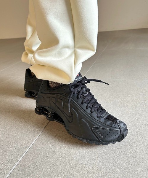 Nike Shox R4 Shoes Triple Black HQ1988-001 Men's Size 9 | eBay