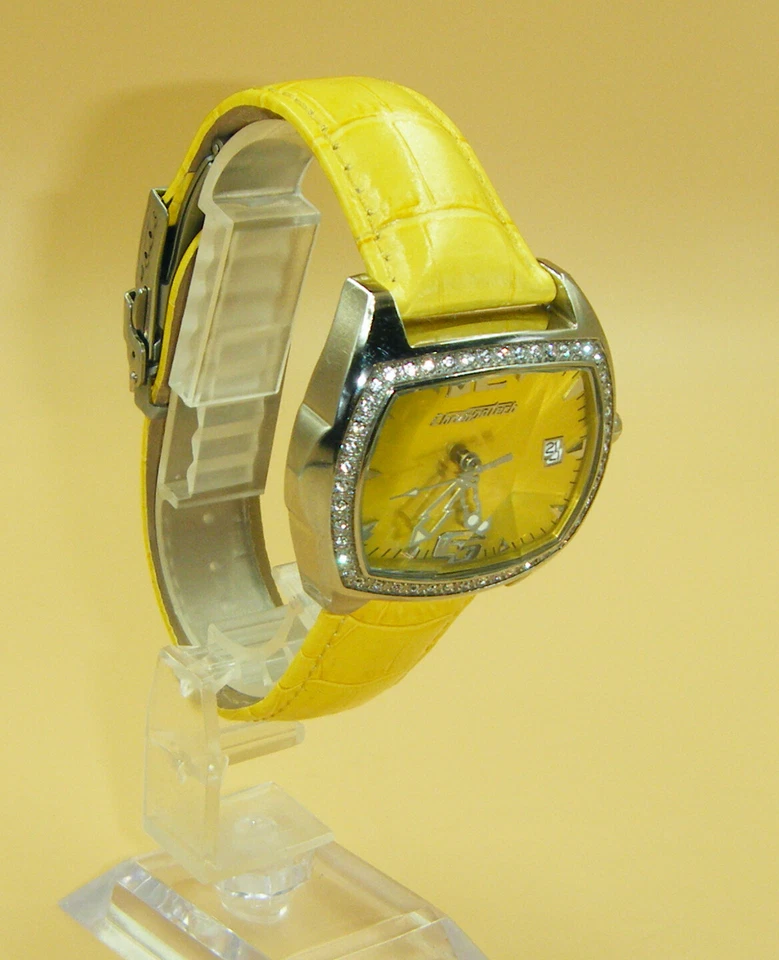 Reloj de cuarzo Chronotech para mujer cristal biselado batería nueva Foto 3 de 4