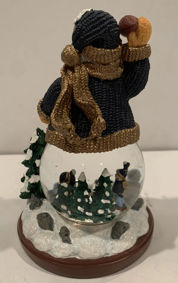 Boneco de neve Los Angeles Rams globo de neve 2004 The Memory Company St. Louis - Imagem 3 de 4