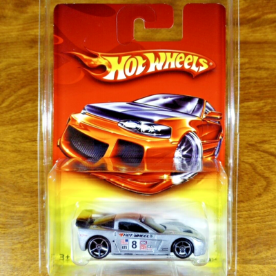 Hot Wheels Red Card Exclusive Set Corvette C6R Pearl Silver OH5