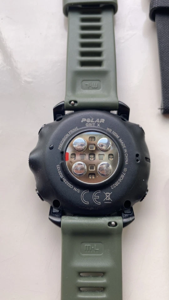 POLAR Grit X - Reloj inteligente GPS multideporte + pulsera adicional! Foto 3 de 4