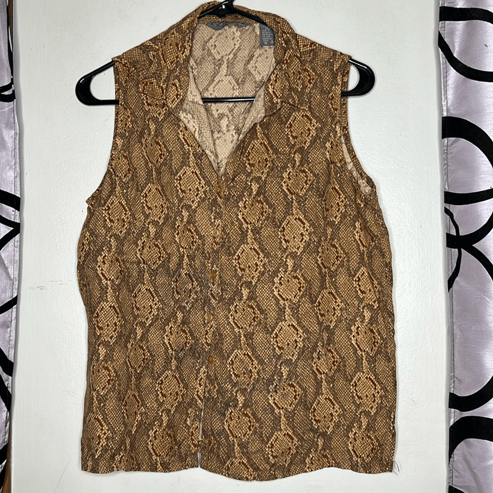 Solutions New York python print sleeveless button… - image 1