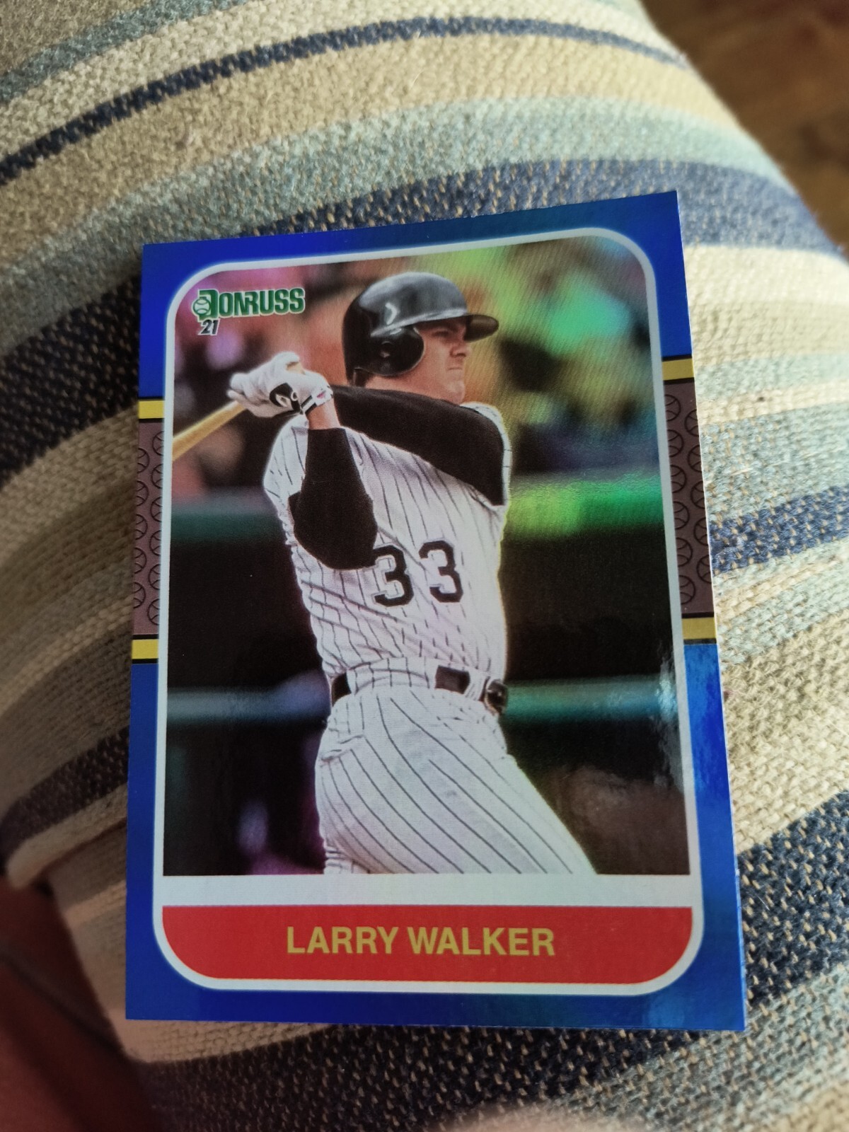 LARRY WALKER 2021 PANINI DONRUSS HOLO BLUE #227 FREE SHIPPING 