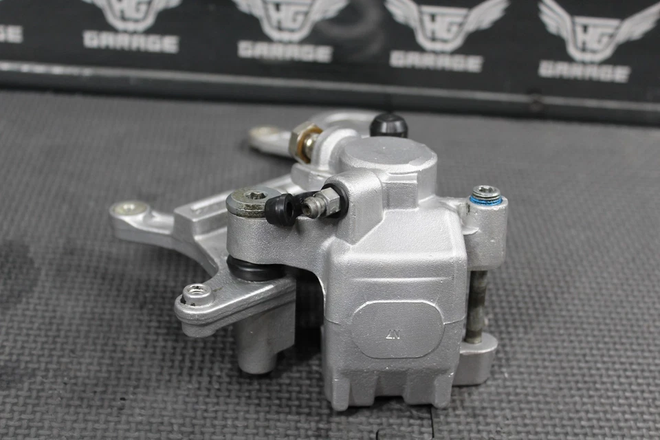 Honda 00-01 CR125R CR250R 2000 OEM NISSIN PINZA DE FRENO TRASERA 43150-KZ4-J21 Foto 4 de 4