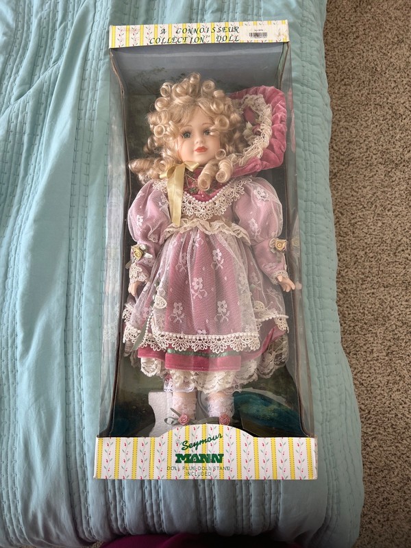 Vintage Seymour Mann Connoisseur Collection Porcelain Doll Pink Victorian Dress