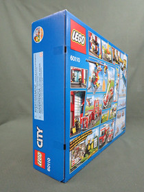 LEGO CITY #60110 FIRE STATION  SEALED NEW
