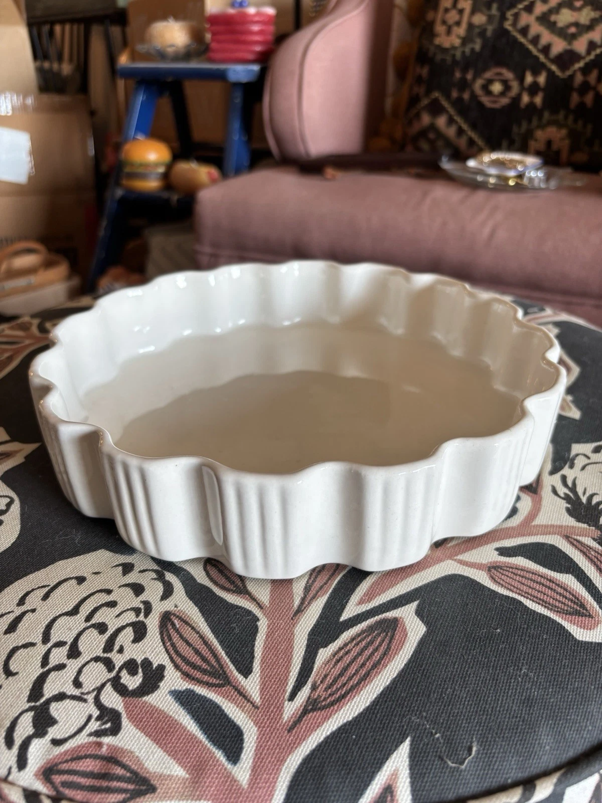 Vintage California Pottery USA Scalloped Pie Tart Dish - Creamy White