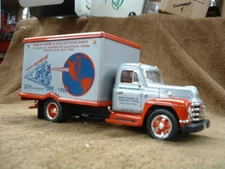 1955 DIAMOND-T BOB'S HOBBY SHOP ANNIV. VAN STRAIGHT TRUCK FIRST GEAR  METAL 1:34