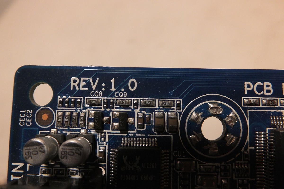 マザーボード GIGABYTE GA-G31M-S2L LGA 775 Intel Gigabyte GA-G31M-S2L (rev. 1.0) - The Retro Web