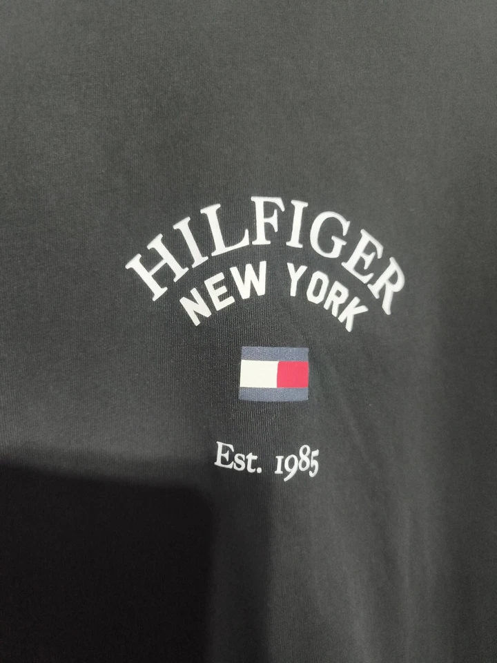Tommy Hilfiger T-shirt Noir XL Superbe Etat - Photo 4/4