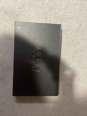 Adele in Munich VIP Goody Bag Set   Komplett Box + Merch (2024 München)