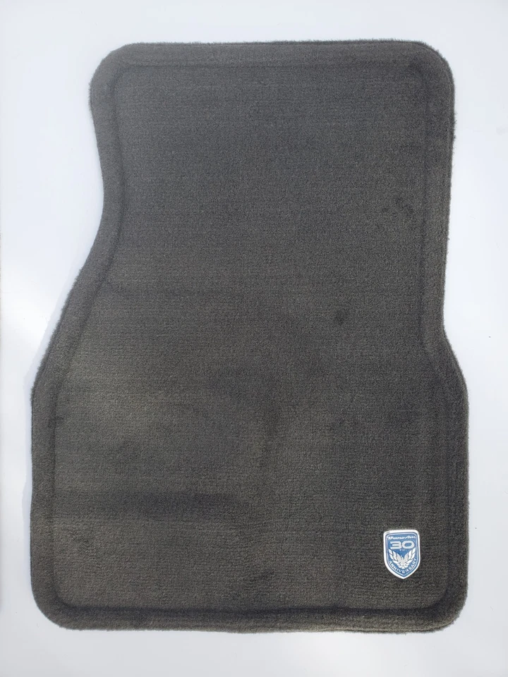 Alfombrillas Pontiac Firebird 1999 30 aniversario transmisión automática nuevas en caja original Foto 4 de 4