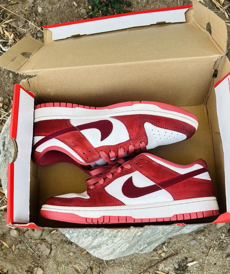 Nike Dunk Low VDAY Rojo Día de San Valentín Mujeres 11 Hombres 9.5 Tenis Tenis Zapatos Foto 2 de 4