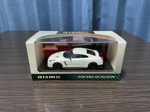 1:43 EBBRO NISSAN Skyline GT-R R32 Coupé Blanc 1989 EUR 21,53 - FR