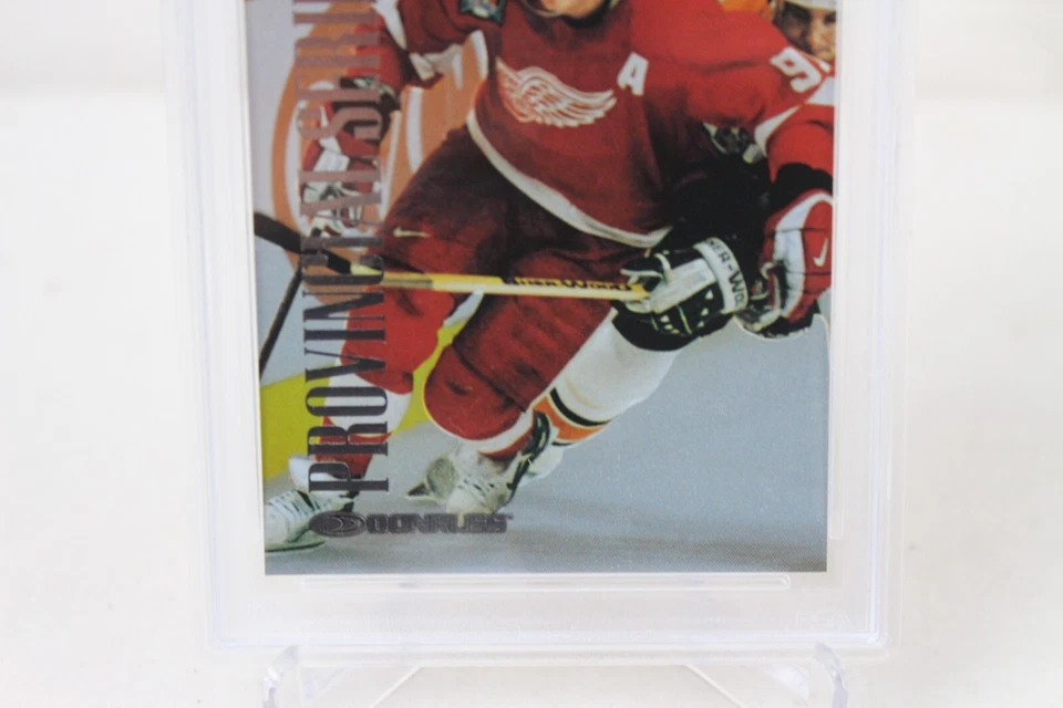 1997 Donruss Canadian Ice #72 Sergei Fedorov Provincial Series PSA 9 #'ed 750 - Image 3 of 4