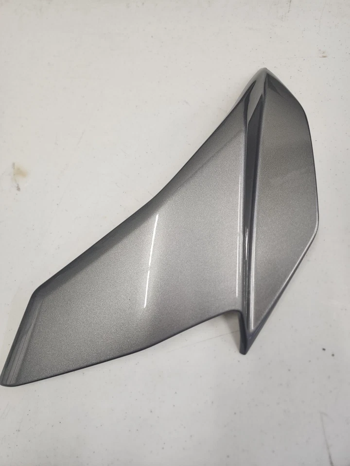 Aprillia Tuono 1100 21-24 Fairing Left Silver 2B008099 Foto 3 de 4