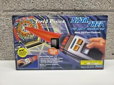 Star Trek The Next Generation TYPE 1 PHASER Playmates 1994 No. 6159 w/ box