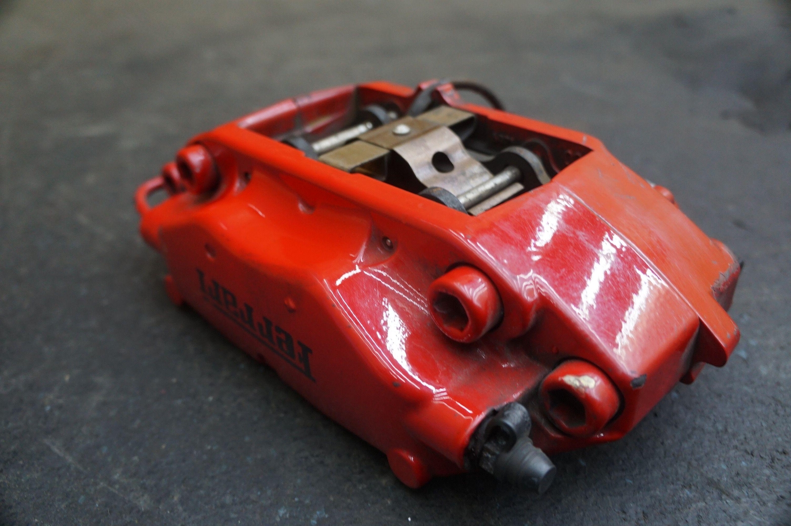 Front Right Passenger Side Brake Caliper Red 243548 Ferrari 360 Modena 02