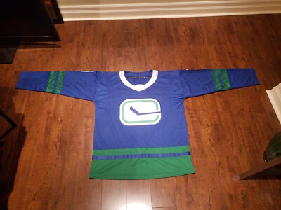 Vancouver Canucks Custom Alternate Jersey Horvat #1 Size 52