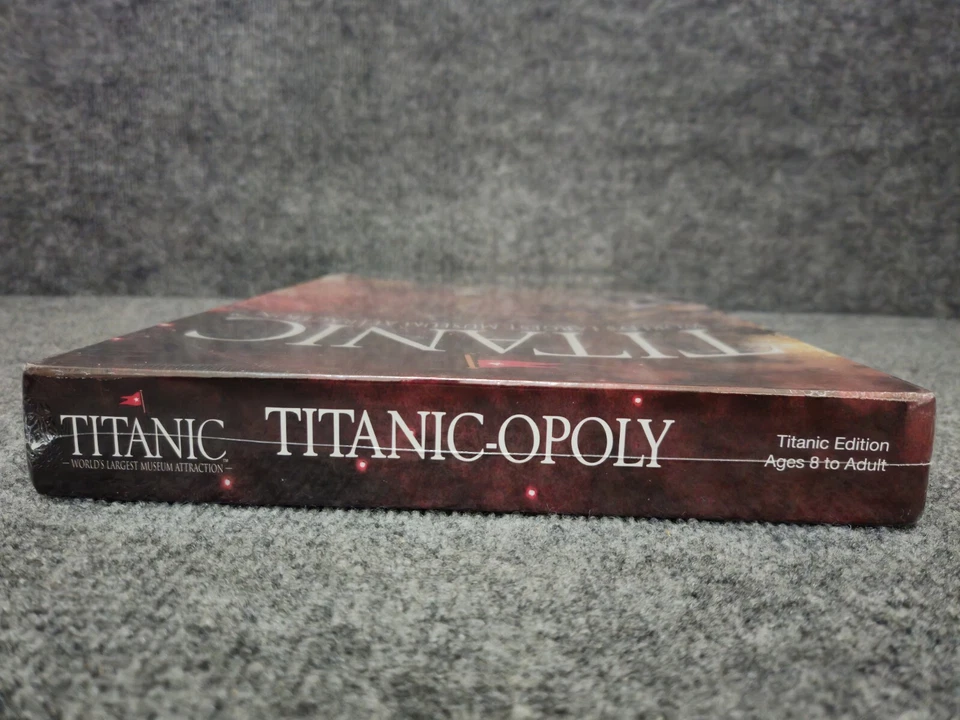 TITANIC OPOLY Board Game - Image 4 of 4