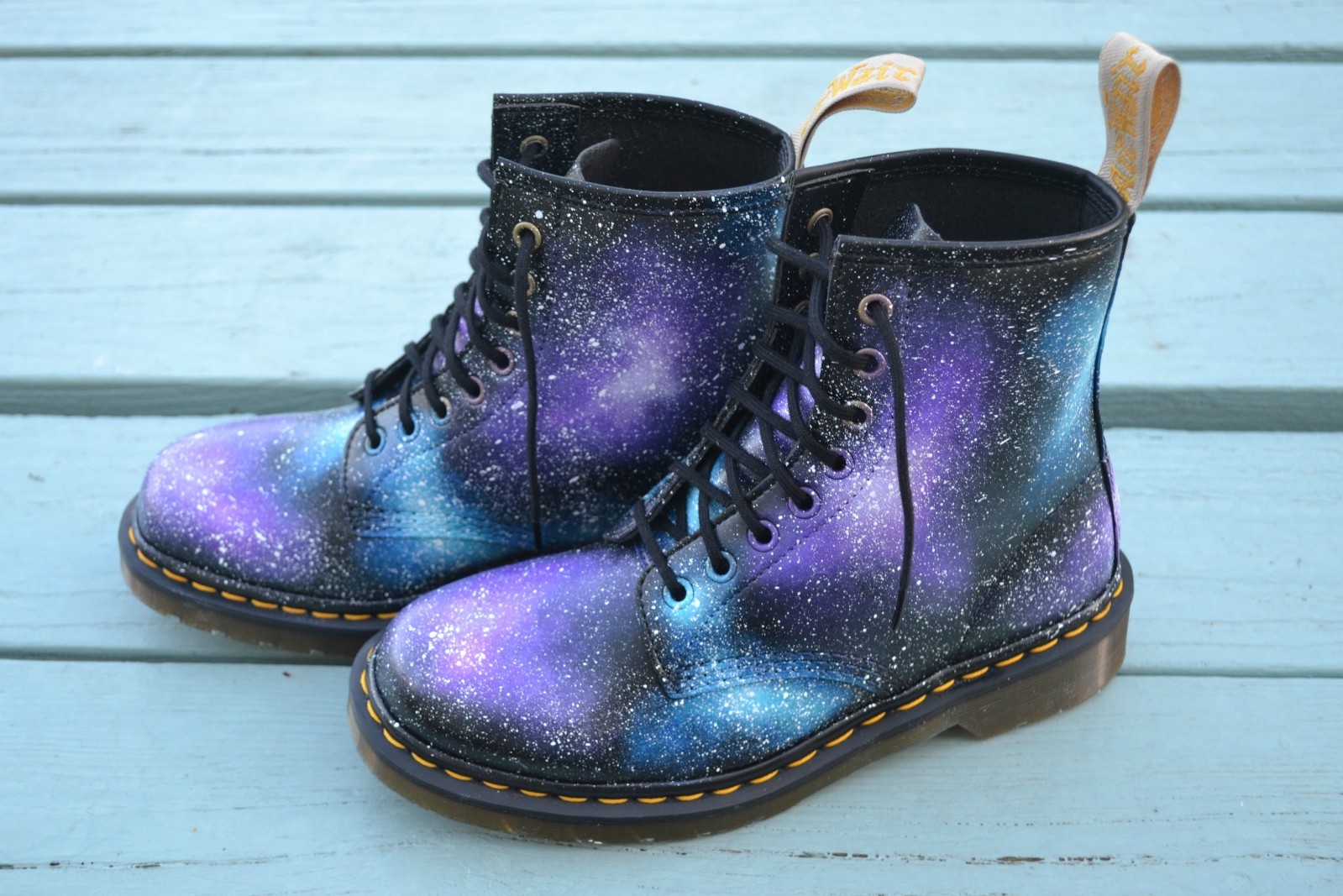 dr martens galaxy