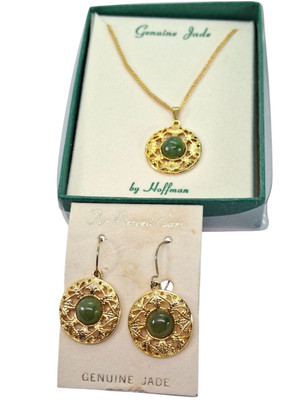 Vintage Necklace Pendant earrings set HOFFMAN 60s 70s Mod Genuine Jade