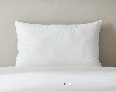 White Company Hypo-Allergenic Light Breathable Pillow Med Firm 20x36 Super King