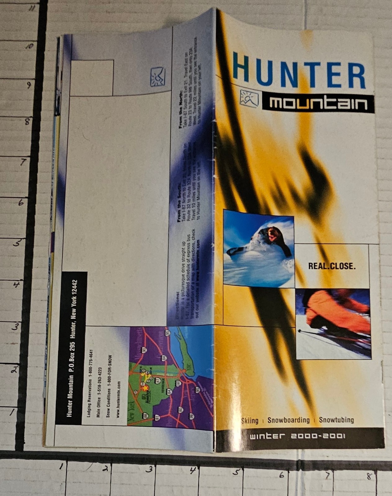2000/01 HUNTER MT SKI AREA BROCHURE W/ TRAIL MAP INSIDE.  16P OF INFO.  MINT 