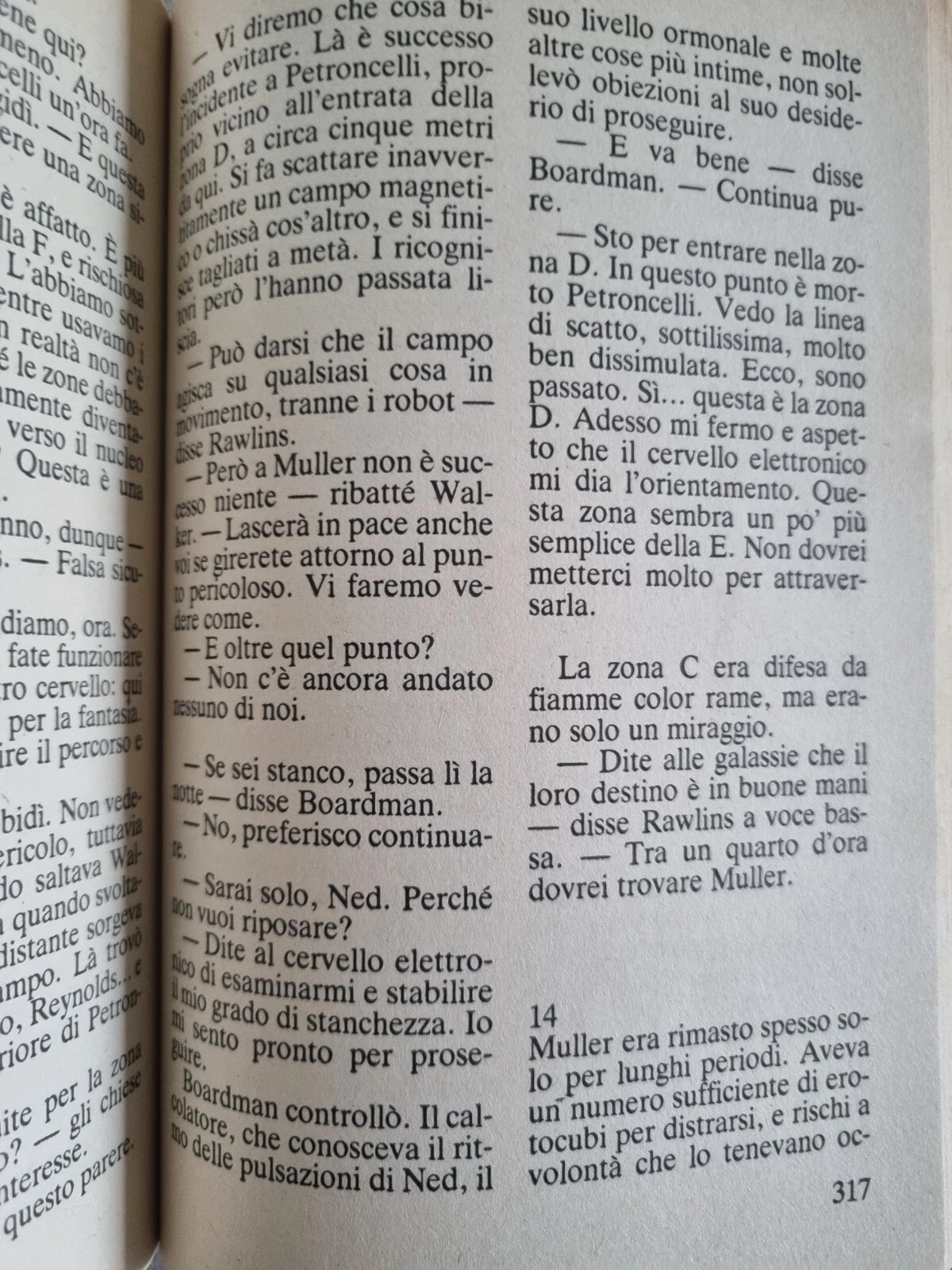 Foto 14 di 24